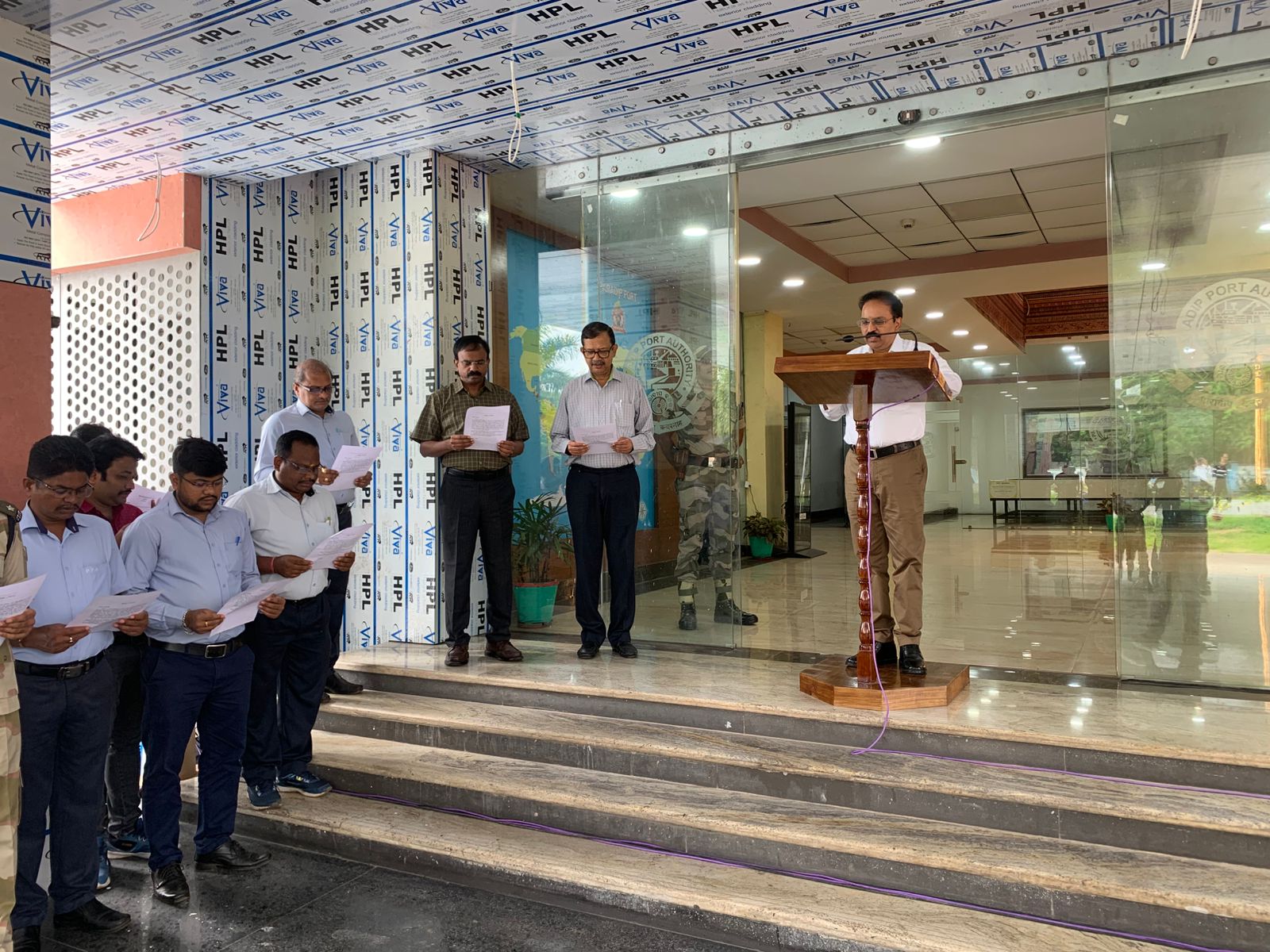 Paradip Port Authority Organizes Nasha Mukt Bharat Abhiyan Pledge and Seminar.